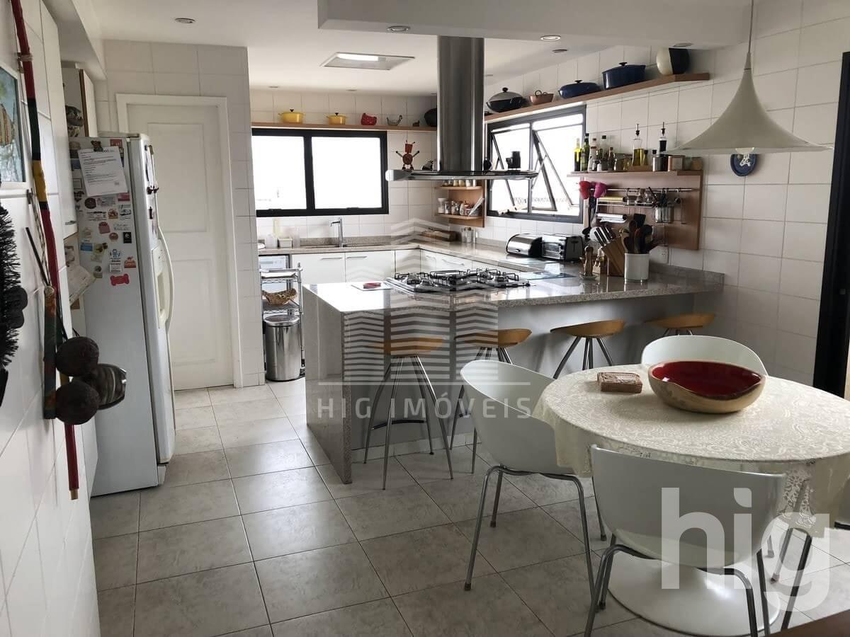 APARTAMENTO - 