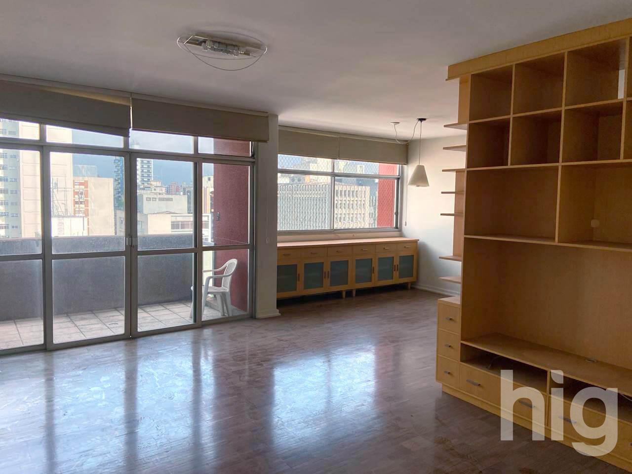 APARTAMENTO - 