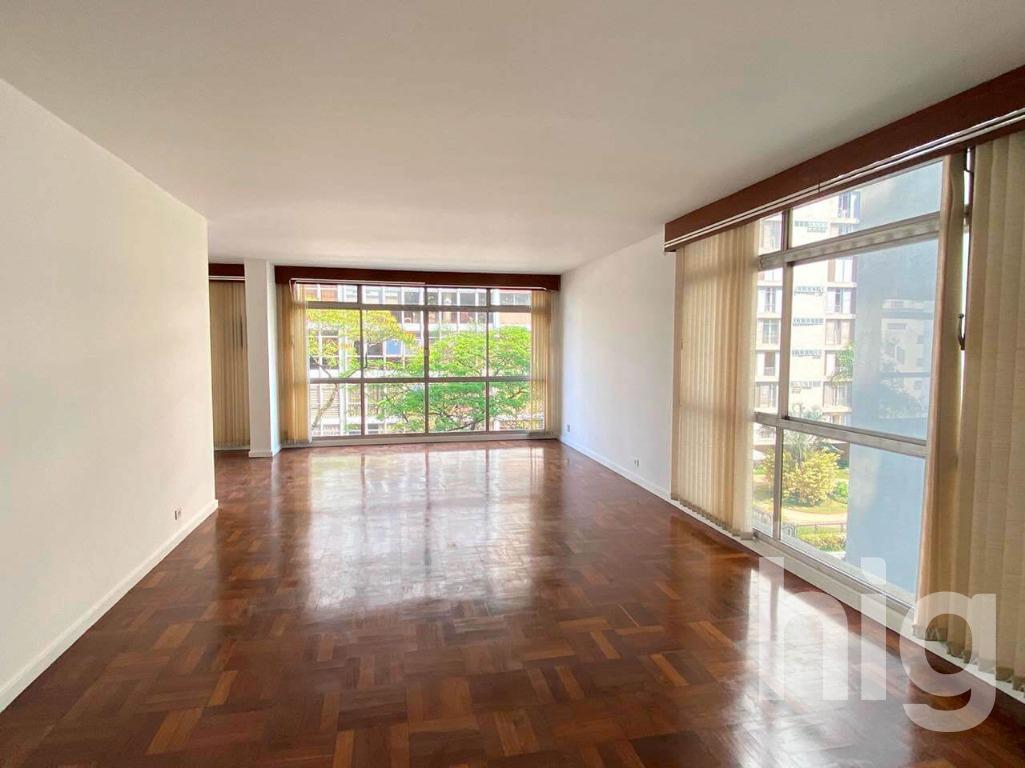 APARTAMENTO - 