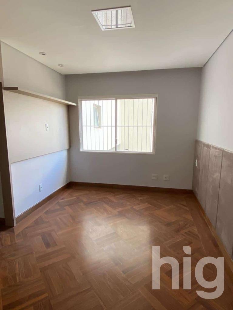 APARTAMENTO - 