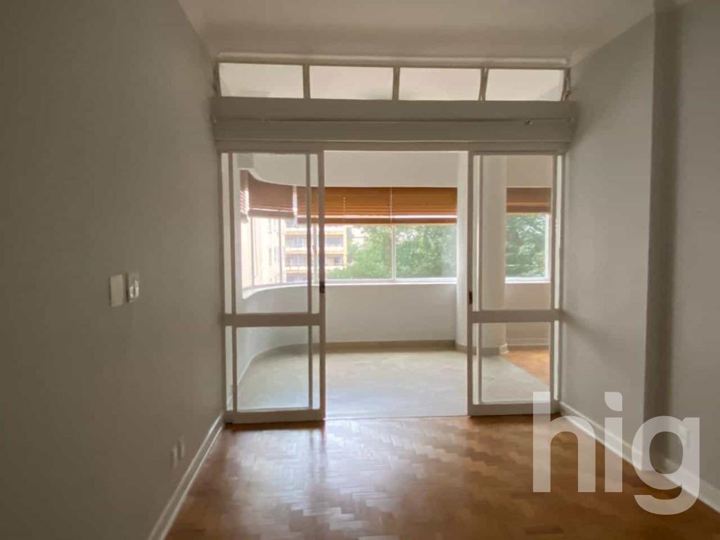 APARTAMENTO - 