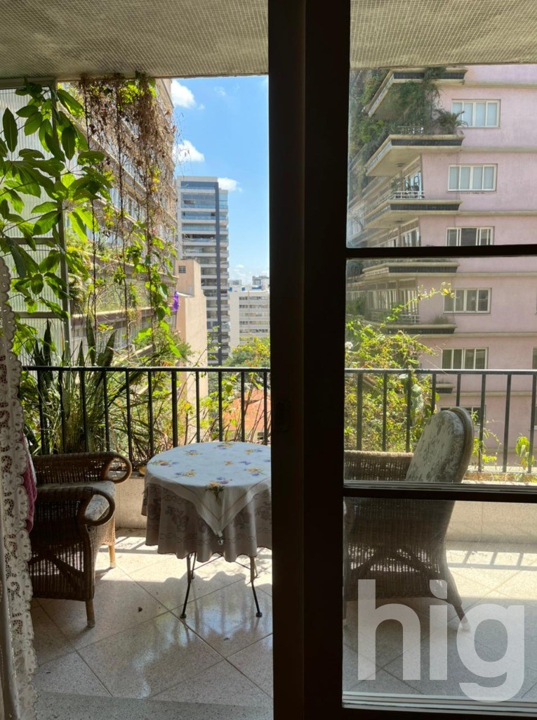 APARTAMENTO - 