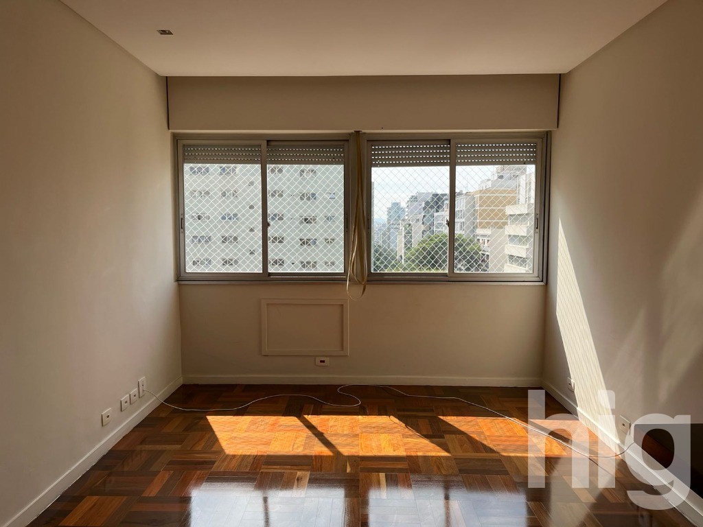 APARTAMENTO - 