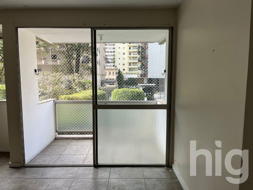 APARTAMENTO - 