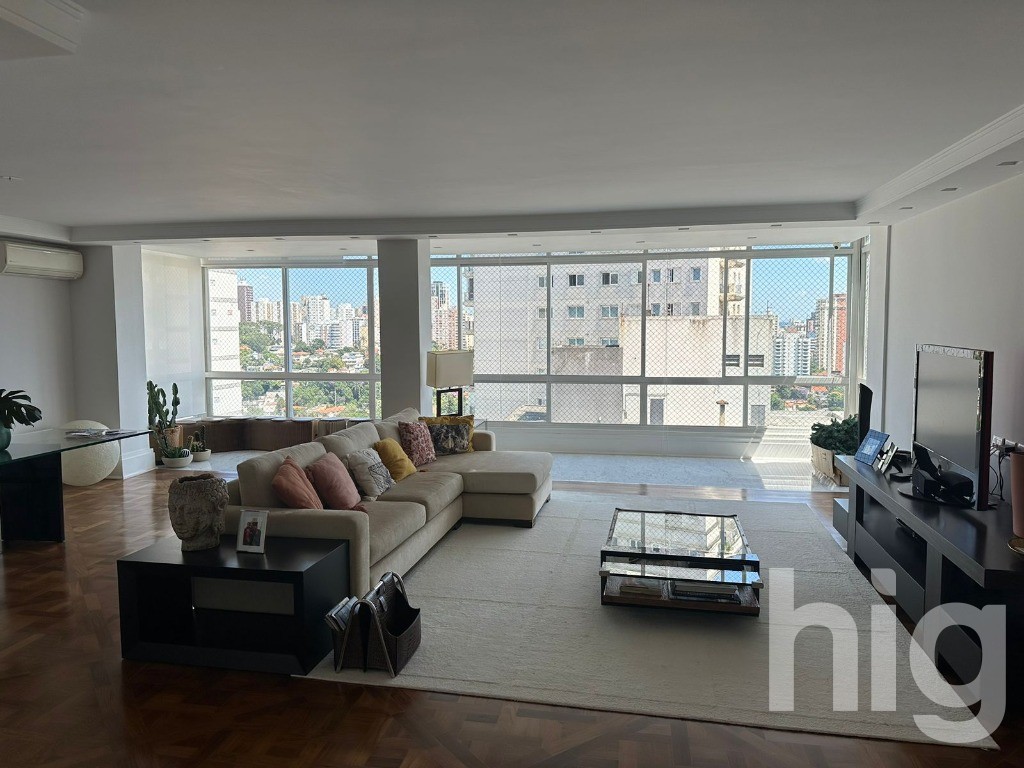 APARTAMENTO - 