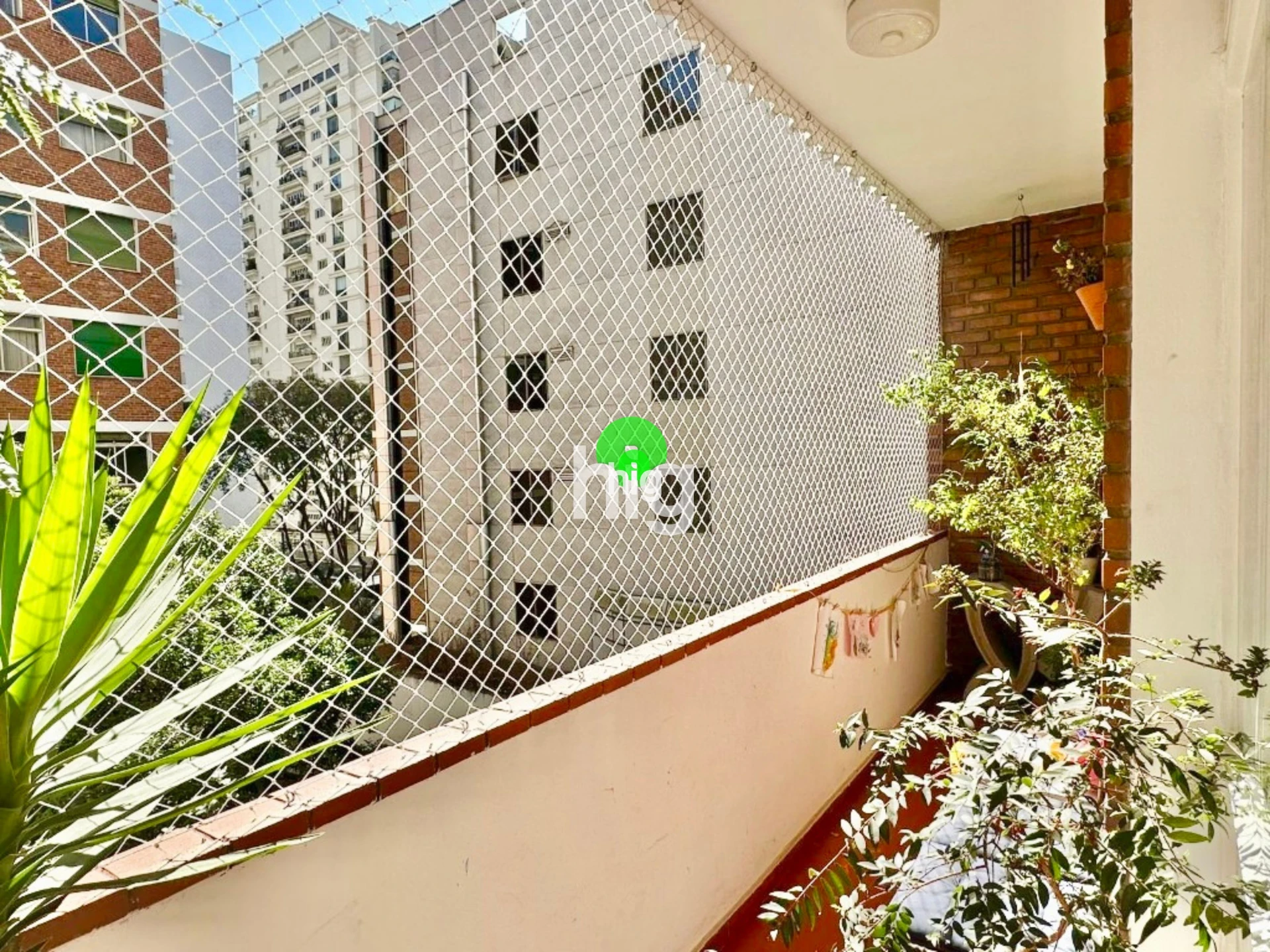 APARTAMENTO - 