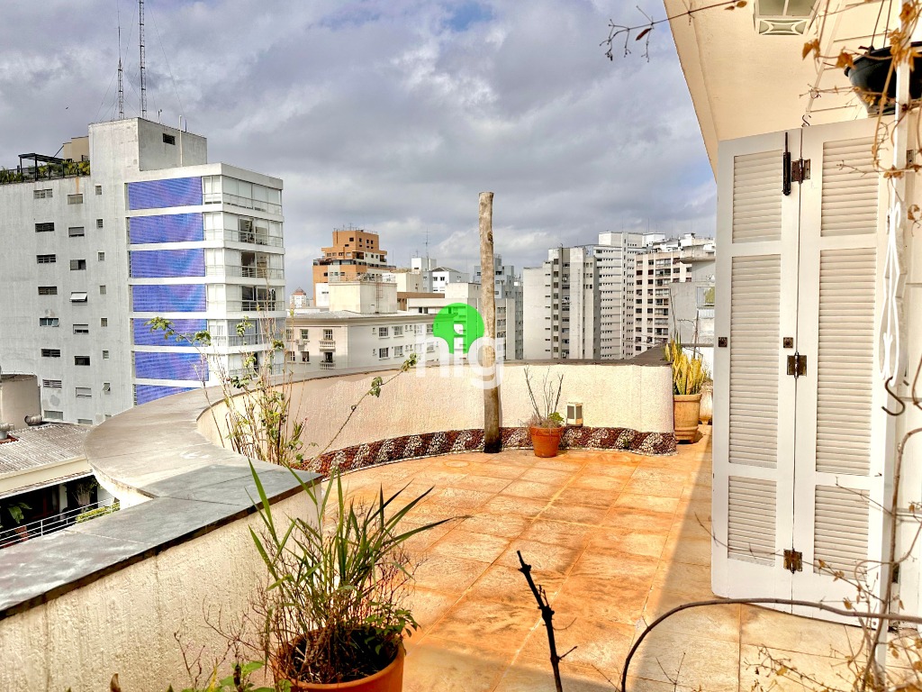 APARTAMENTO - 